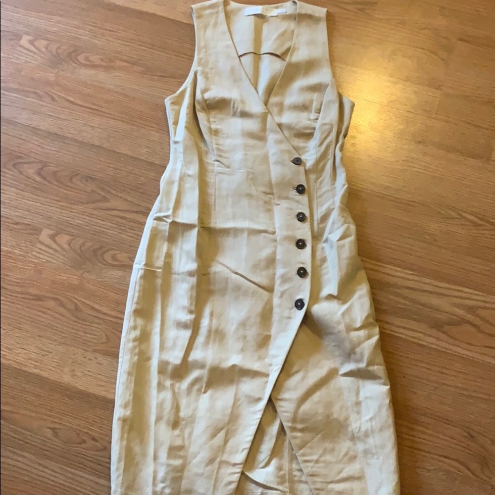 ASTR the label linen dress with buttons